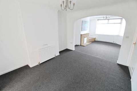 3 bedroom semi-detached house to rent, Franklyn Crescent, Peterborough PE1