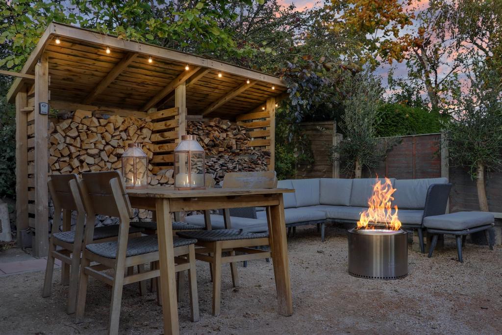 Champagne terrace