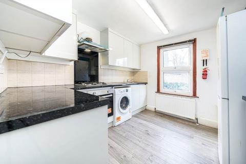 6 bedroom house to rent, Shenley Road, London SE5