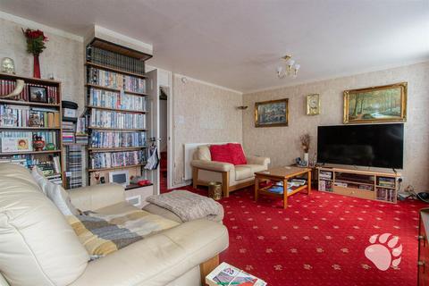undefined, Chichester Close, Basildon SS14