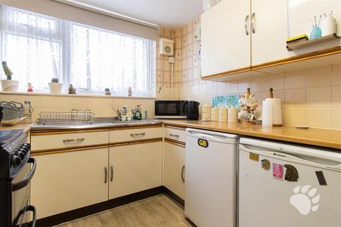 undefined, Chichester Close, Basildon SS14
