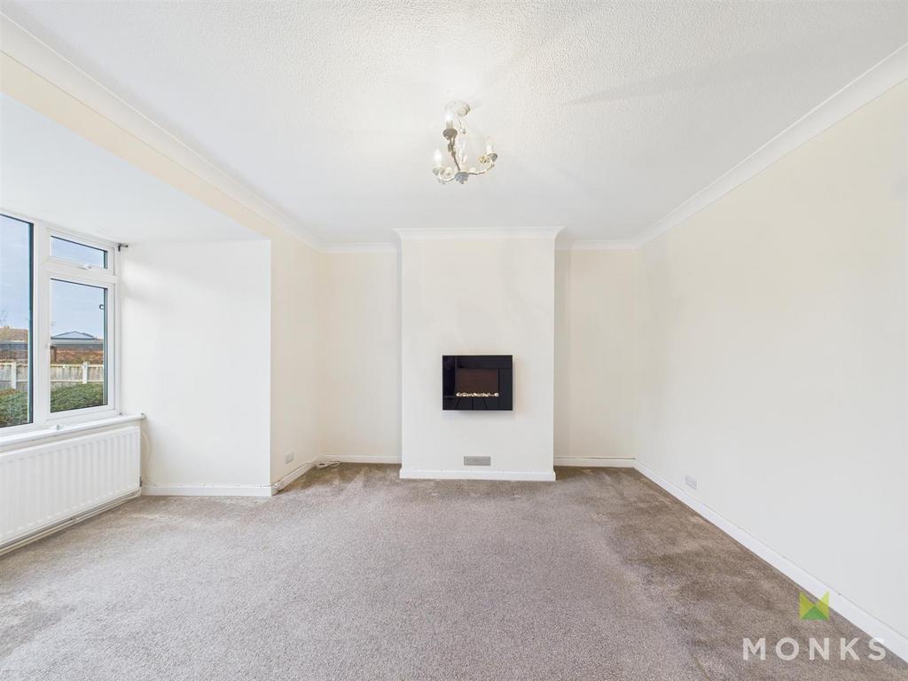 CAM01520 G0-PR0302-STILL009.jpg