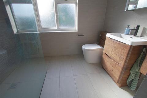 8 Atridge Chase, Billericay, CM12 0HR