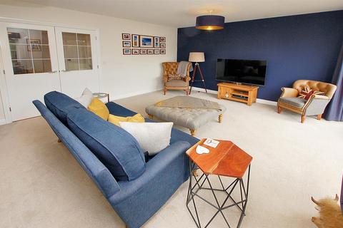 3 bedroom semi-detached house for sale, Hawthornden Grove, Yalding