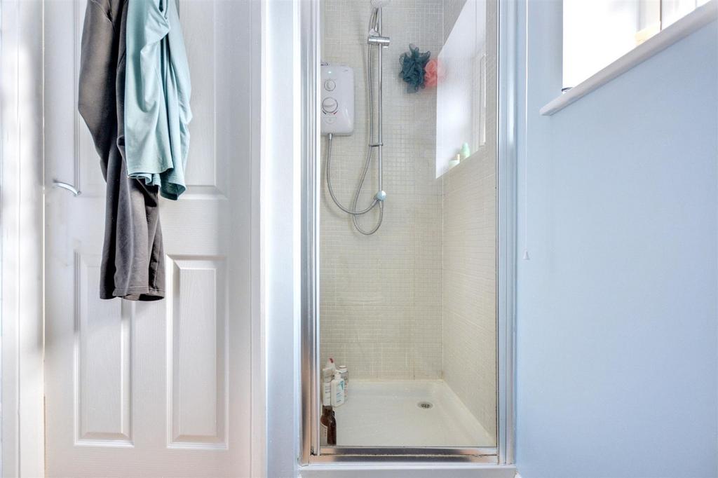 En Suite 2.jpeg