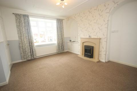 3 bedroom semi-detached house to rent, West Crescent, North Yorkshire TS5