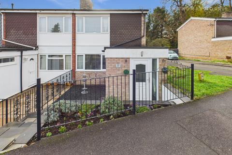 3 bedroom end of terrace house for sale, Wilkinson Close, St. Neots PE19