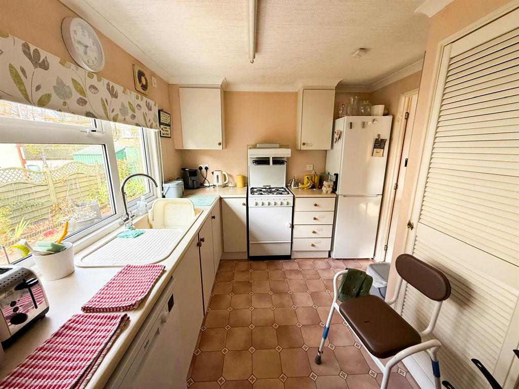 2 bed park home. Silsden