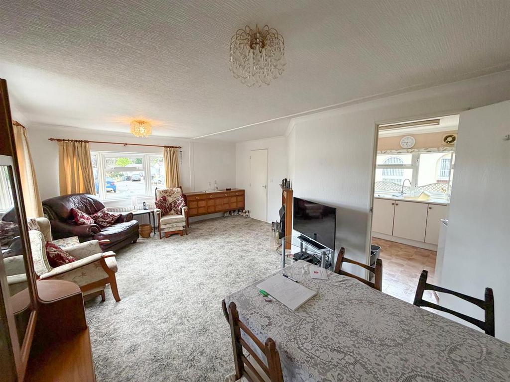2 bed park home. Silsden