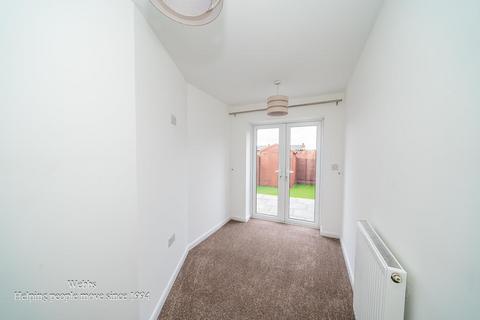 18 Ajax Close, Walsall, WS6 6JU