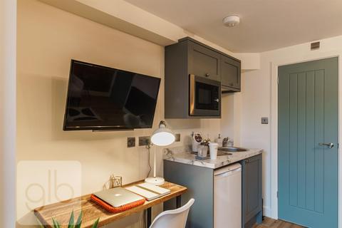 1 bedroom in a house share to rent, Highland Road, Coventry