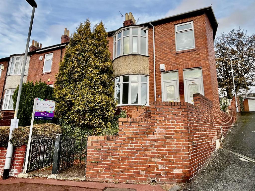 Silverdale Terrace, Gateshead 2 bed flat - £700 pcm (£162 pw)