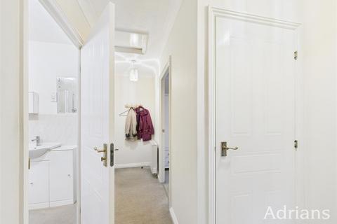 2 bedroom retirement property for sale, Roberts Court, Baddow Road, Chelmsford