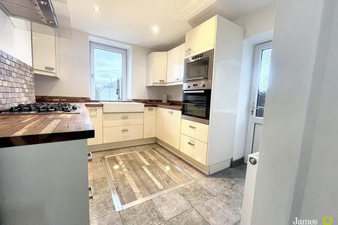 undefined, Lanelay Terrace, Pontypridd CF37