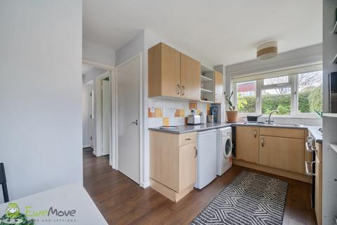 undefined, Burney Bit, Tadley RG26