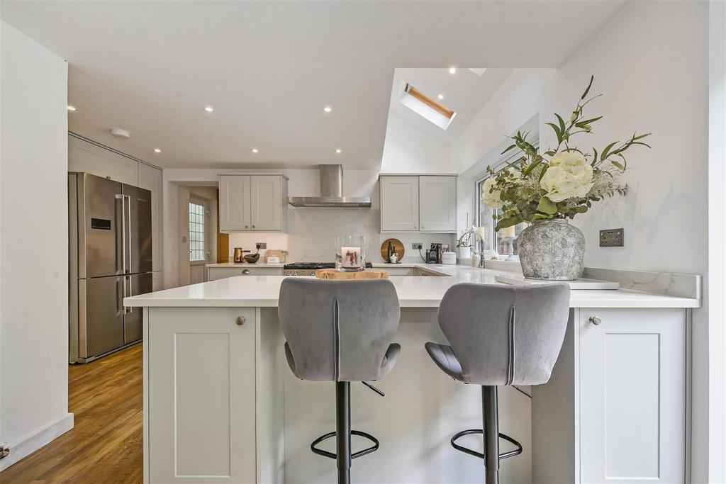 Sketch Ph31 6282261.jpg