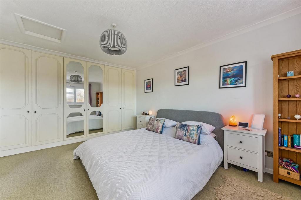 Sketch Ph9 6282239.jpg