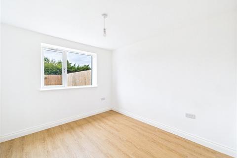 2 bedroom semi-detached house to rent, Jarnail Close, Bristol, BS13