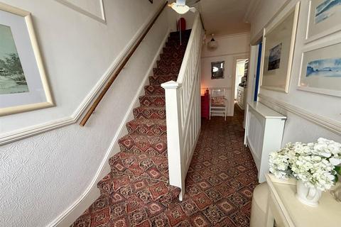undefined, Castle Street, Beaumaris