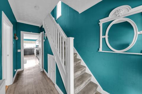 61 Princes View, Dartford, DA1 1RJ