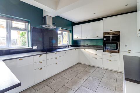 undefined, West Way, Brentwood, CM14