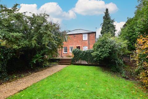 3 bedroom detached house for sale, High Street, Bedmond, WD5