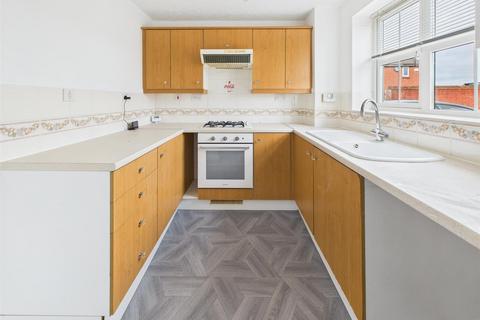 2 bedroom terraced house to rent, Hamar Way, Birmingham B37