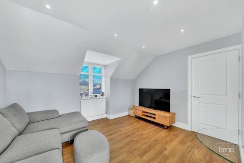 2 bedroom apartment for sale, School View Road, Chelmsford CM1