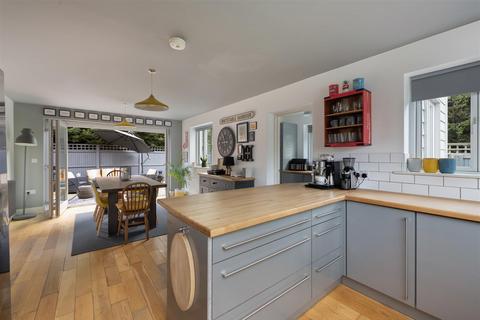4 bedroom detached house for sale, Canterbury Road, Herne Bay