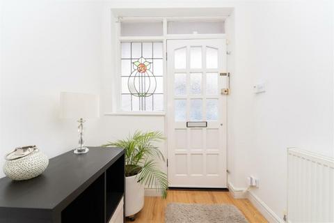 undefined, Sutton Hall Road, Hounslow, TW5 0PY