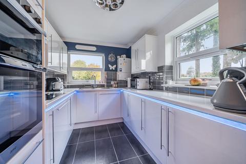 undefined, Lymington Bottom, Four Marks, Alton, Hampshire, GU34