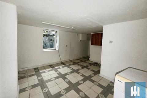 Studio to rent, Blackhouse Road, Fartown, Huddersfield, HD2