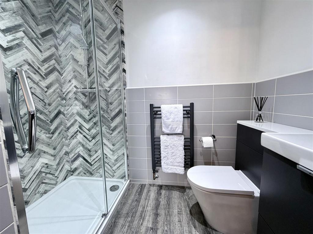 En-Suite shower