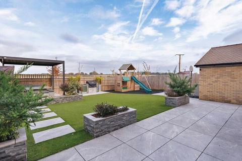 4 bedroom detached house for sale, Dormer Drive, Silver End, Witham