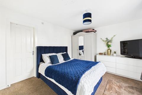 undefined, Great Western Road, Gloucester, Gloucestershire, GL1