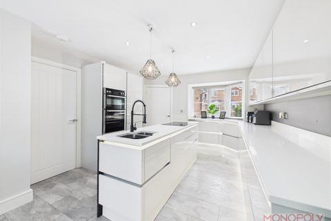 2 Cartmel Close, Wrexham, LL13 0LA