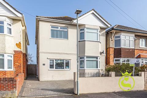 4 bedroom detached house for sale, Chatsworth Road, Poole BH14