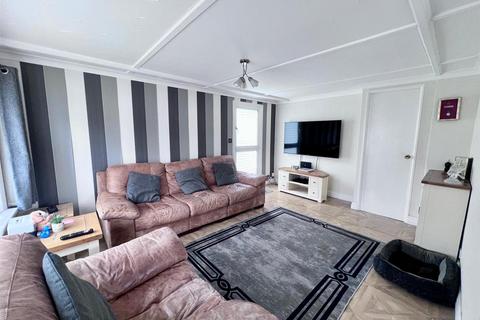 undefined, Wyatts Covert, Denham