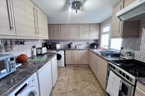 undefined, Wyatts Covert, Denham