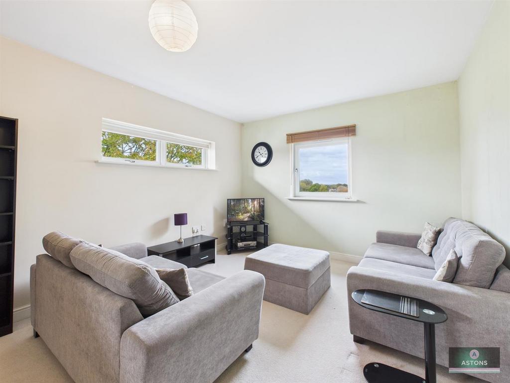 CAM04622 G0-PR0101-STILL005.jpg