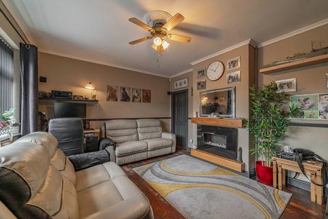 3 bedroom terraced house for sale, Buttermere Avenue, Heywood OL10