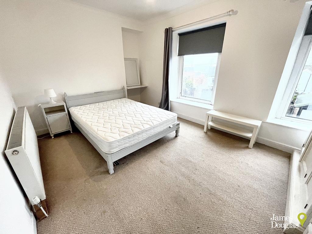 Bed1 (2)