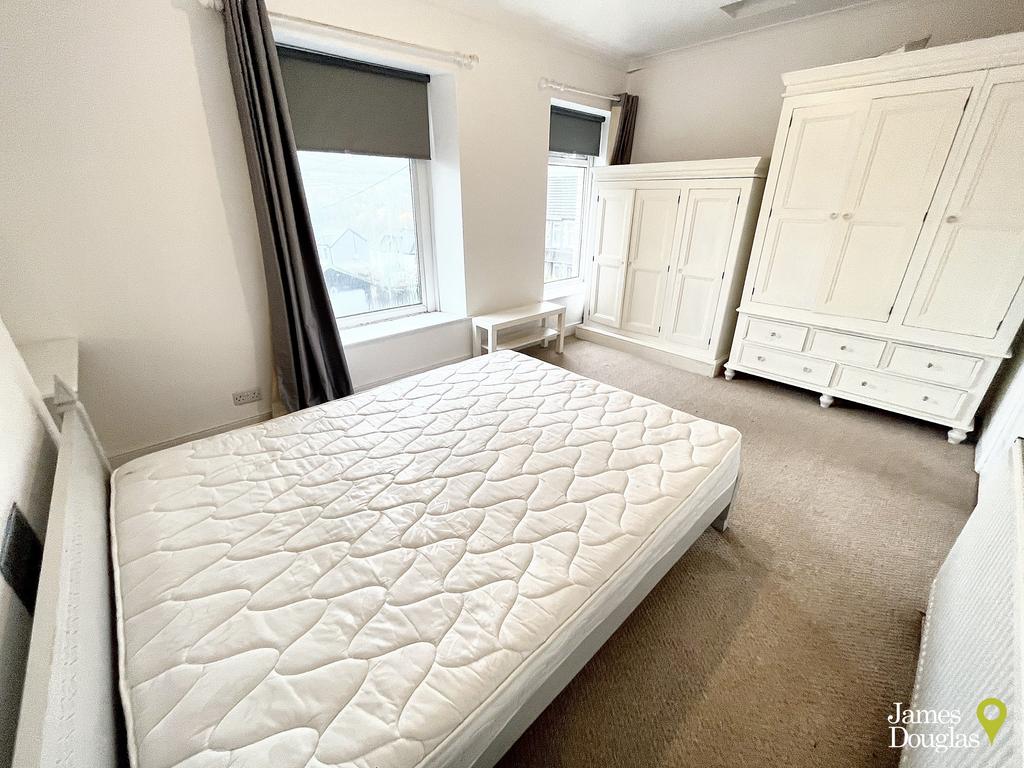 Bed12 (1)