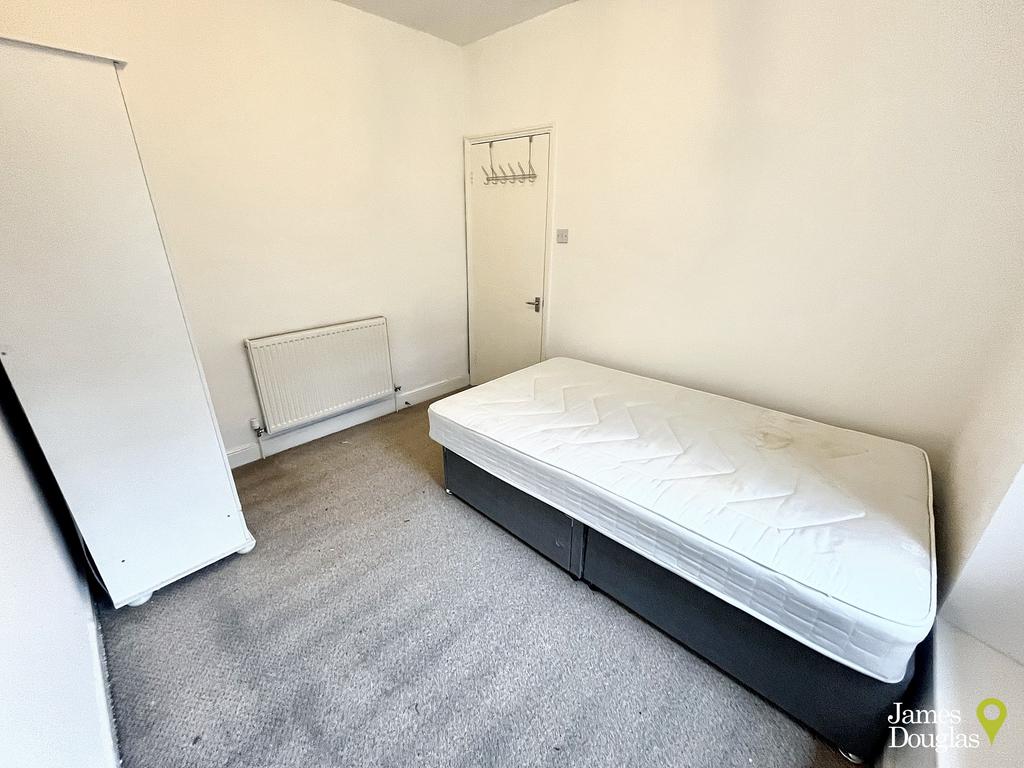 Bed22 (1)