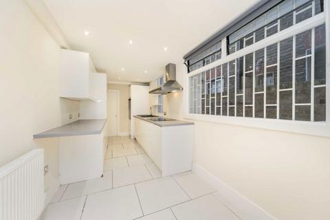 2 bedroom flat to rent, St. Quintin Avenue, London W10