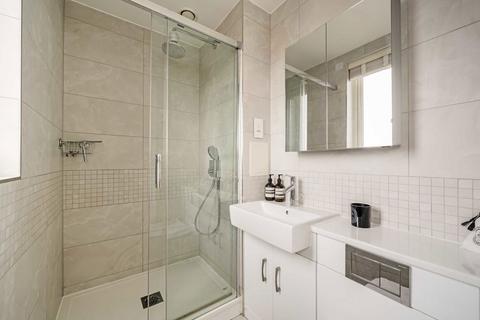 2 bedroom flat to rent, Wornington Road, London W10