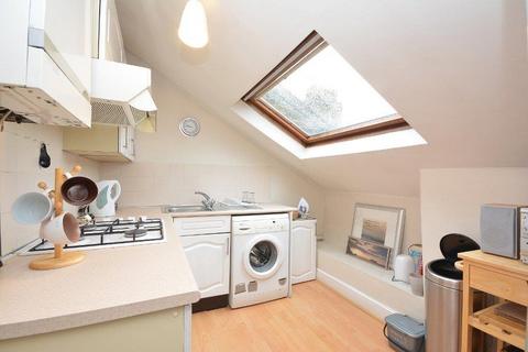 undefined, Brayburne Avenue, Clapham SW4