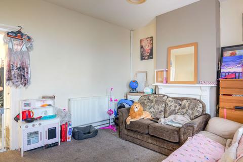 2 bedroom terraced house for sale, Ousegate, Selby YO8