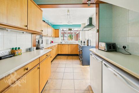 undefined, Elm Close, Norwich NR14