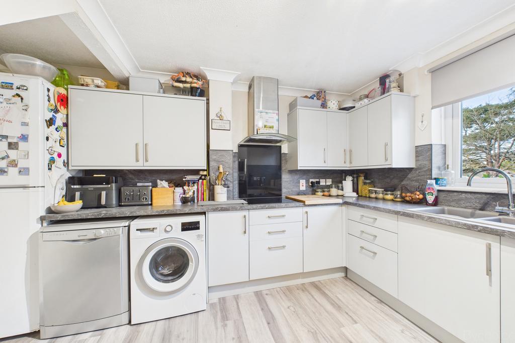 Cam05449 g0 pr0039 still009